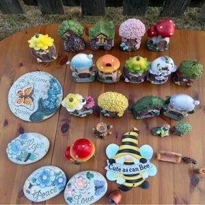 Colorful Garden Decor Set.